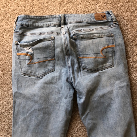 American Eagle Ripped Jeans - Picture 4 of 4